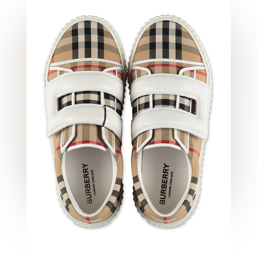 🥰Burberry Kids Sneakers - White and Tan Plaid size 28 (11.US)